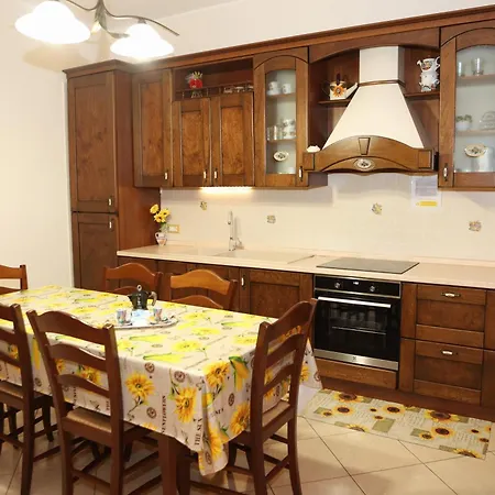 Apartment Le Di Ciccio - Casa Girasole